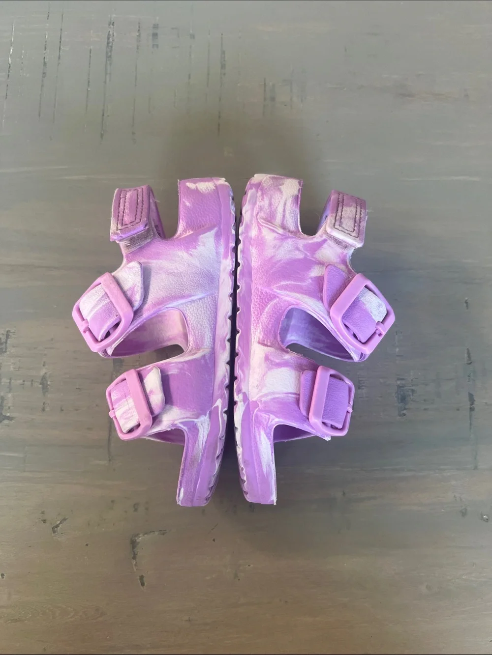 💟 Baby / Toddler Waterproof Sandals / Shoes. Size 7.